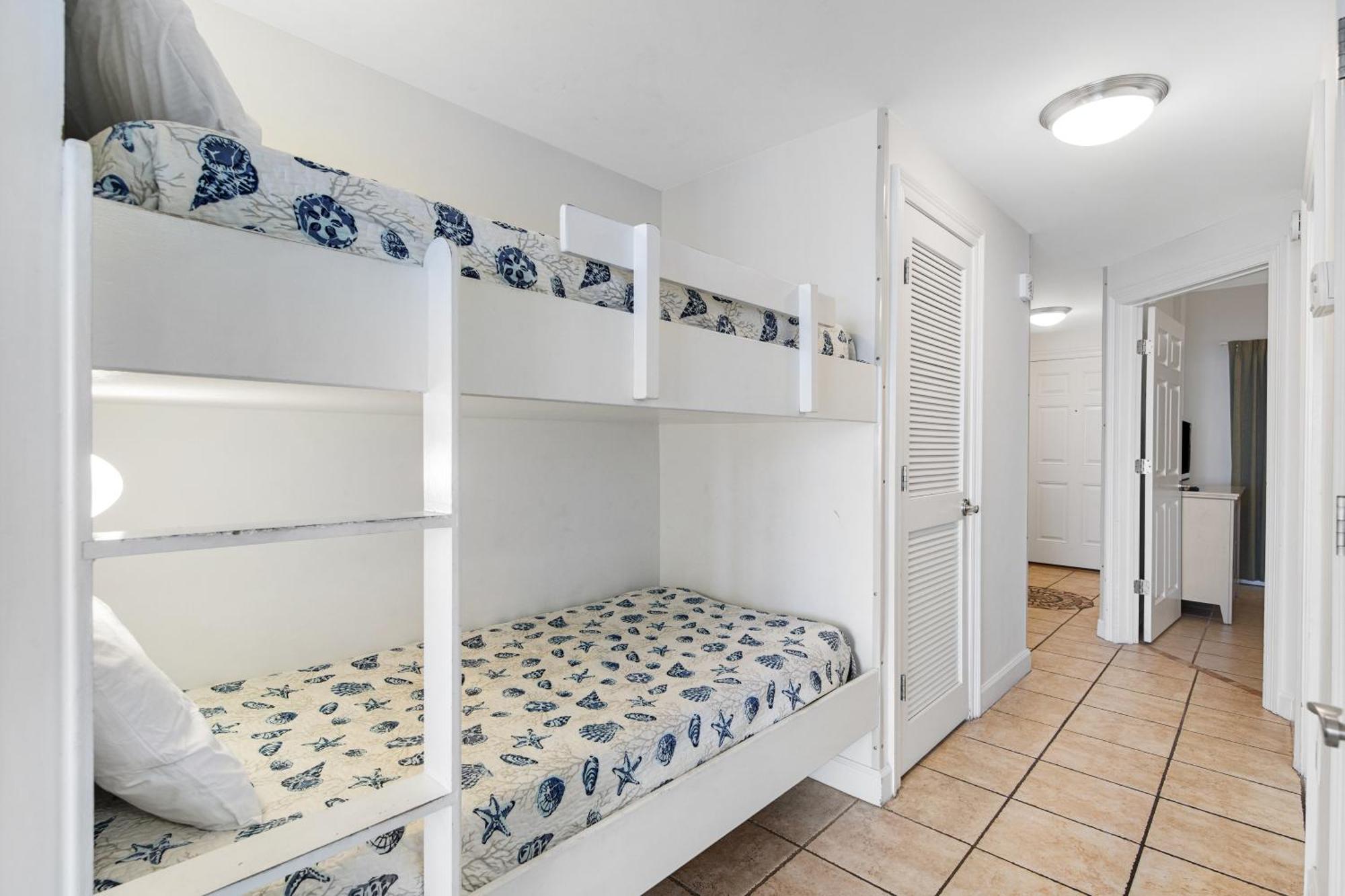 Fantastic Ocean Front 1 Bd Condo At Boardwalk In Panama City Beach! Exterior photo